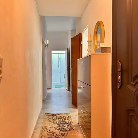 Geraeumige City Apartment *